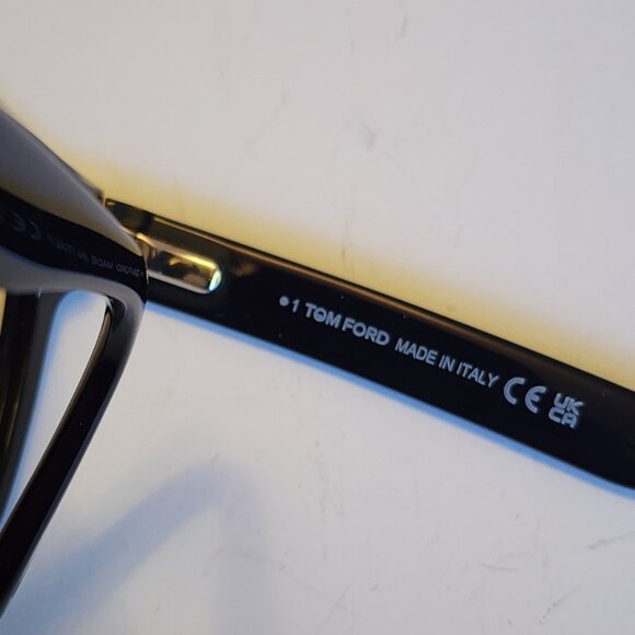TOM FORD BLACK OPTICAL FRAMES WITH CASE MADE IN ITALY TF-5537-B 001 52 20 140 -0 - Picture 4 of 8